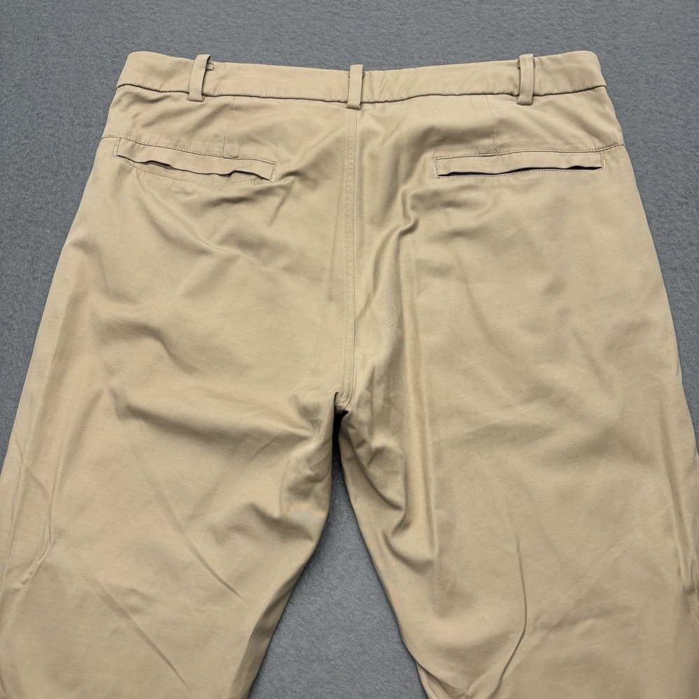 Lululemon Mens 36x33 Beige Commission Pants‎ Chino Warpstreme Performance Golf - Picture 10 of 15
